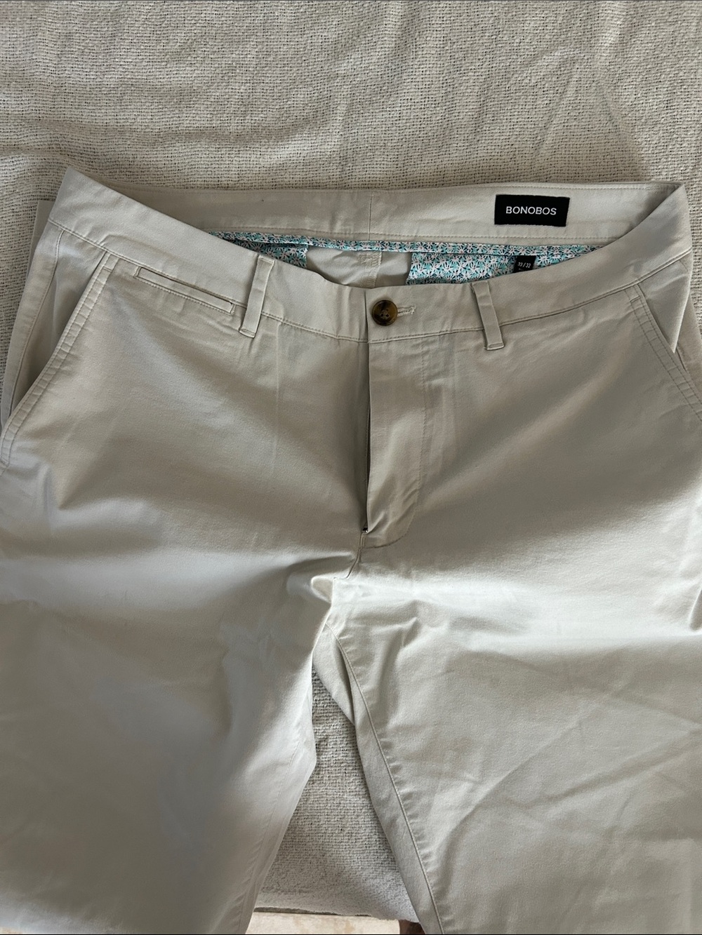 Bonobos Men's Light Gray Khaki Chinos